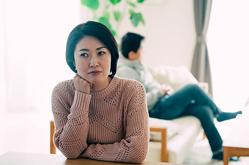 専業主婦の熟年離婚｜お金の不安を解消して後悔しないための準備