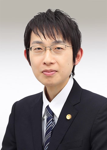 弁護士 柳 秀哲