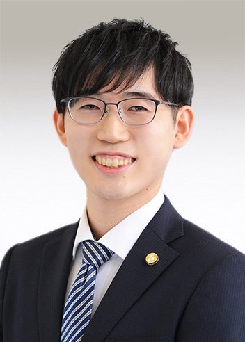 弁護士 笠木 拓海