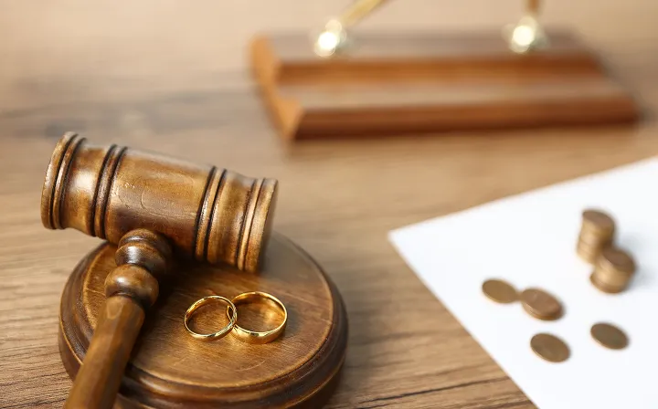 7、離婚の悩みを弁護士に相談するメリットや受けられるサポートとは？