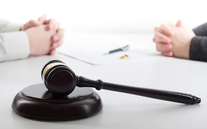 「弁護士に相談するのは大げさ？」「大ごとになるのでは？」と不安を感じている方へ